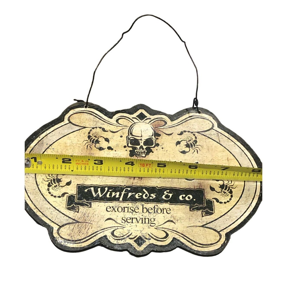 Vintage Halloween Hanging Wood‎ Sign Devilish Delights Winifred & Co Hocus Pocus - Picture 3 of 4